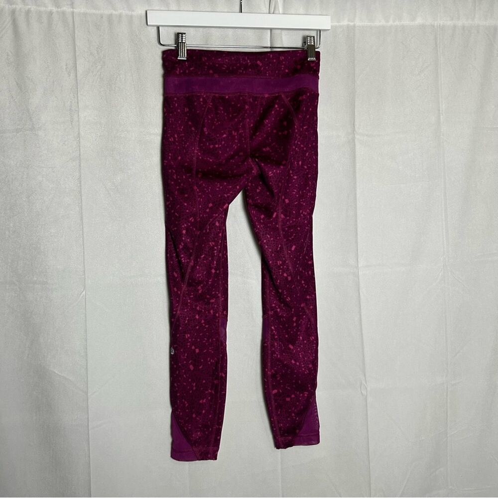 Lululemon Inspire Tight II Paradise Geo Regal Plum Multi /‎ Regal Plum Size 2 - Picture 2 of 5